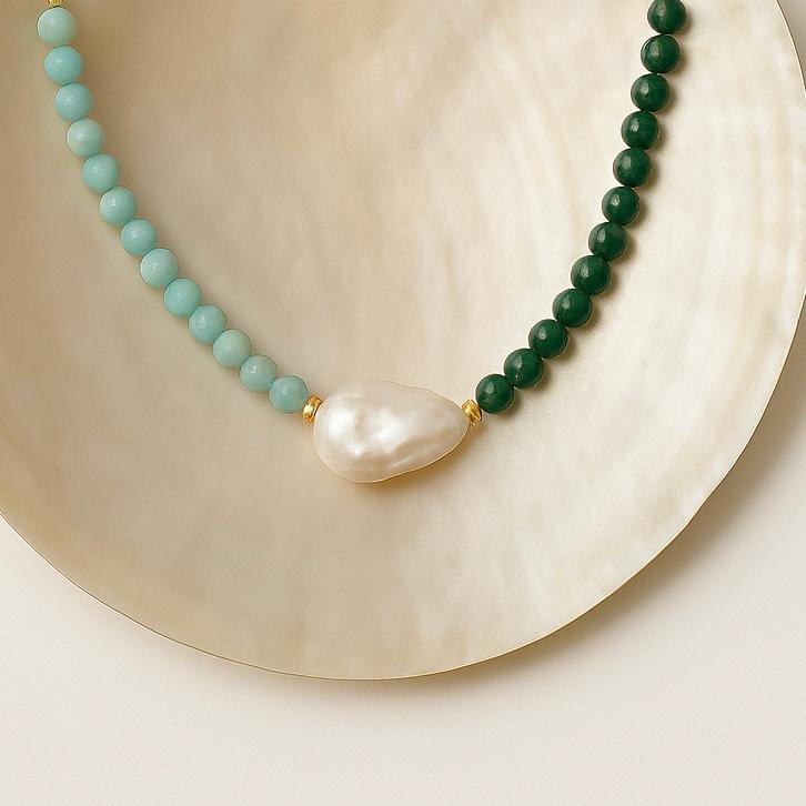 Elodie Pearl Necklace