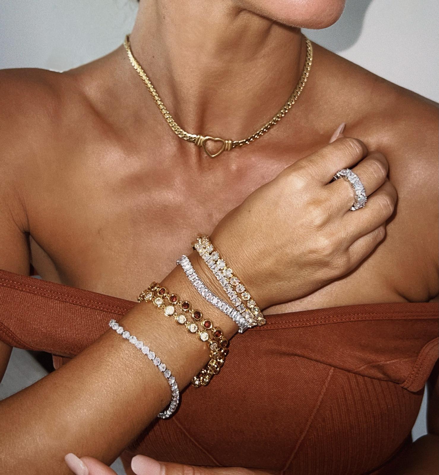 Love Me Necklace