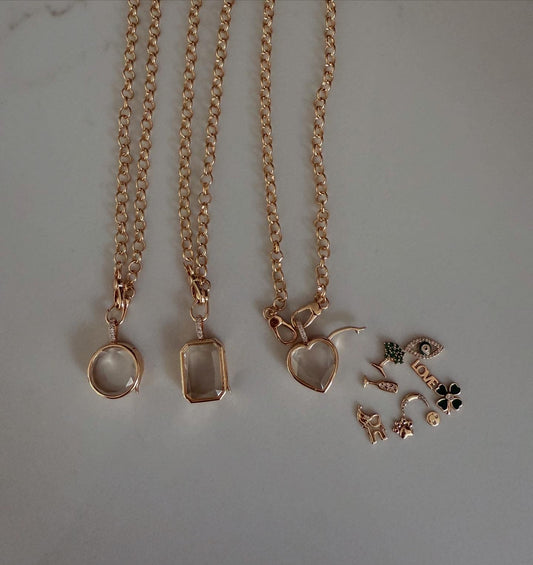 MAISON DES CHARMS LOCKET